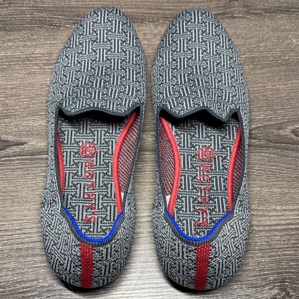 Rothy's Patterned Gray and Red Men's Loafers